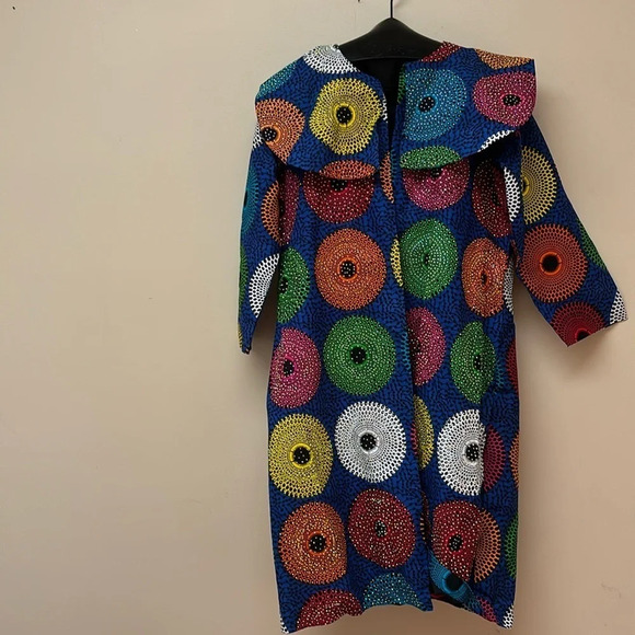 Kweenzyafrik Vintage Luxury Ankara Multi patterned  studded cape open jacket - Picture 3 of 17